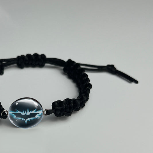 BATMAN - Hochwertiges Makramee Armband